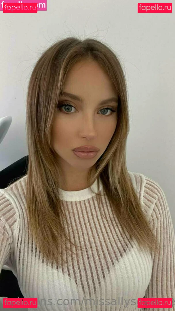 missallysonlune Onlyfans Photo Gallery 