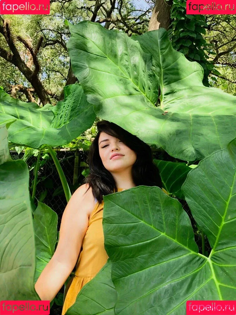 Alondra Larson Onlyfans Photo Gallery 