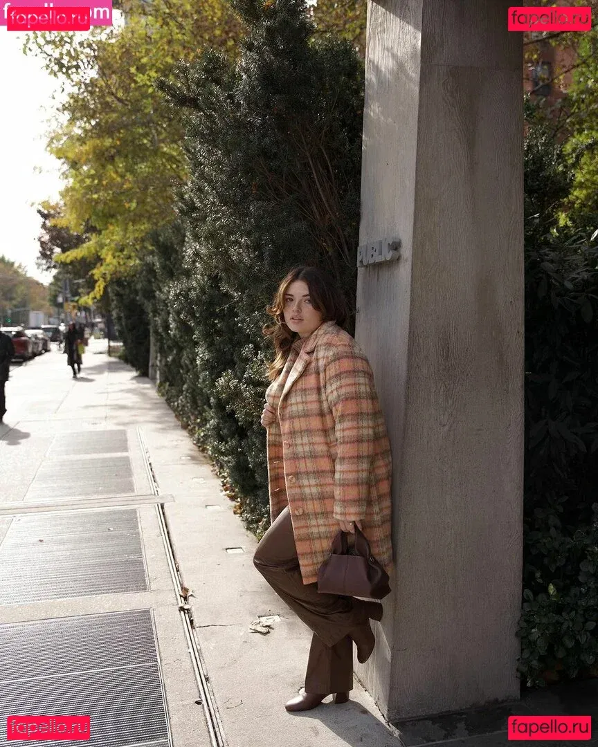 Alondra Larson Onlyfans Photo Gallery 