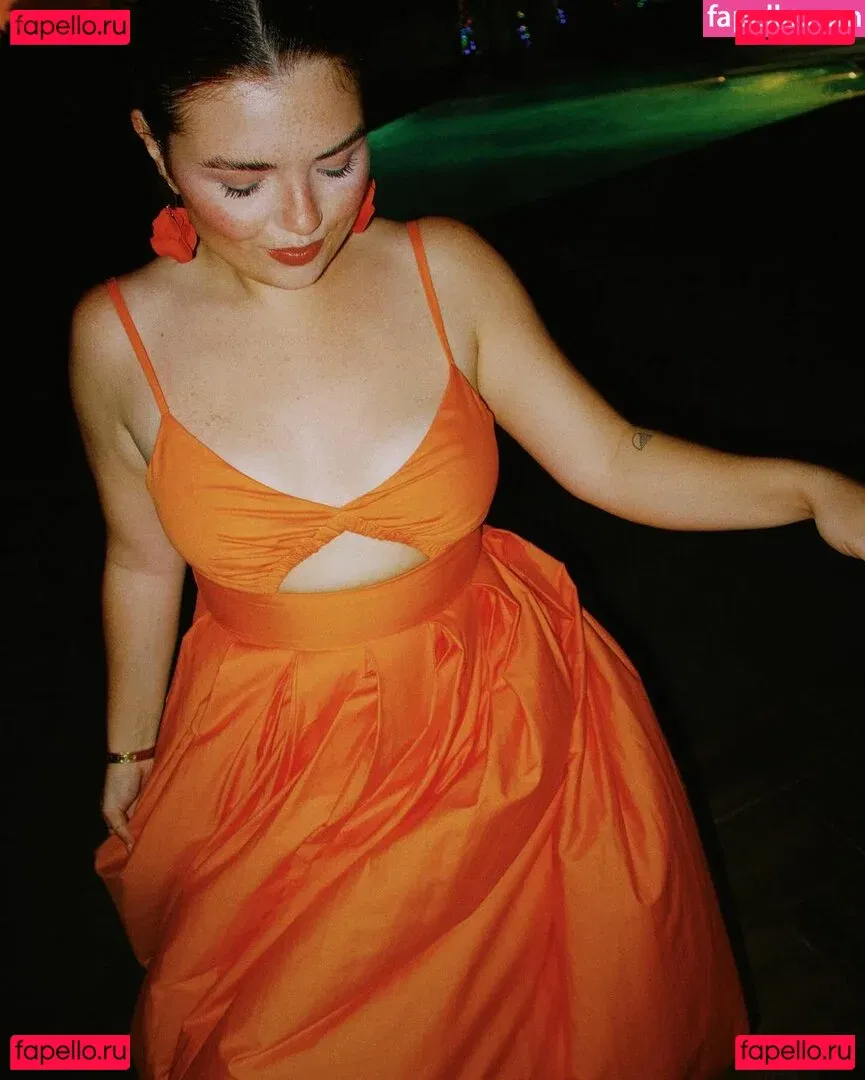 Alondra Larson Onlyfans Photo Gallery 