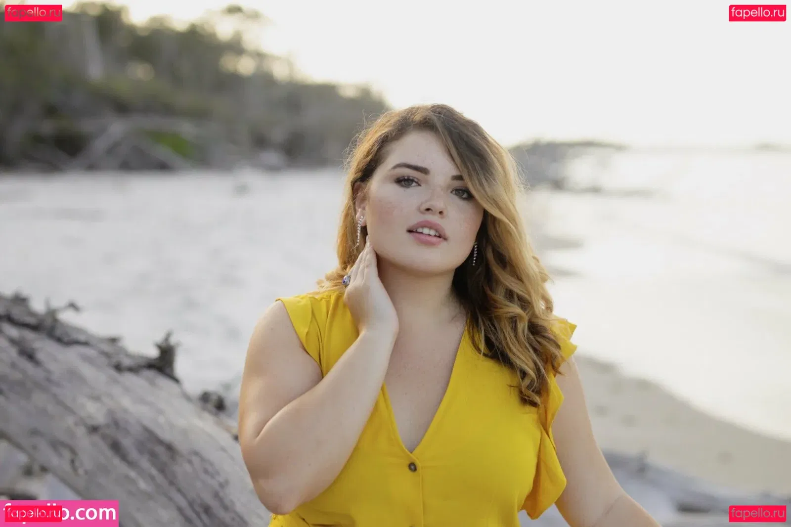 Alondra Larson Onlyfans Photo Gallery 