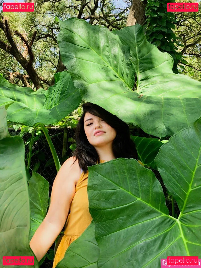 Alondra Larson Onlyfans Photo Gallery 