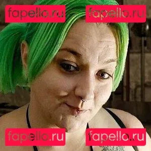 chaospixiebratprincess Onlyfans Photo Gallery 