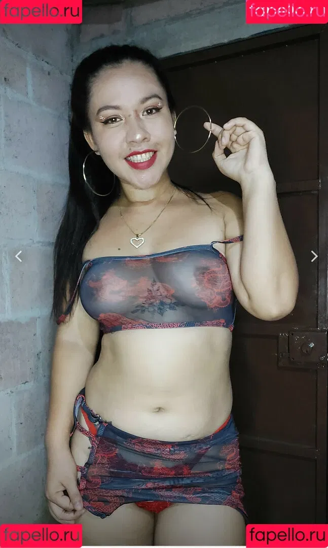Lupita Leon Onlyfans Photo Gallery 