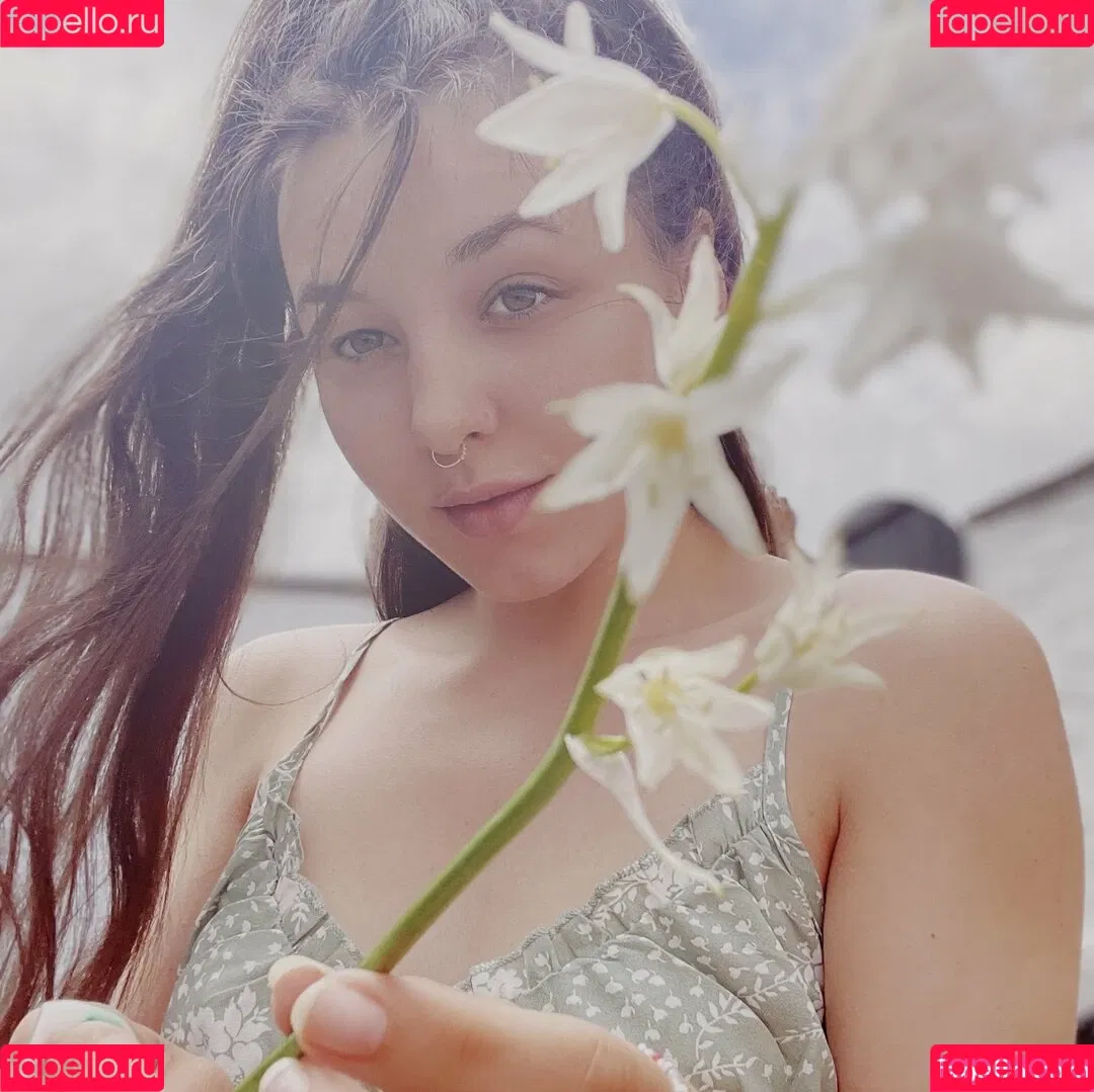 justbili Onlyfans Photo Gallery 