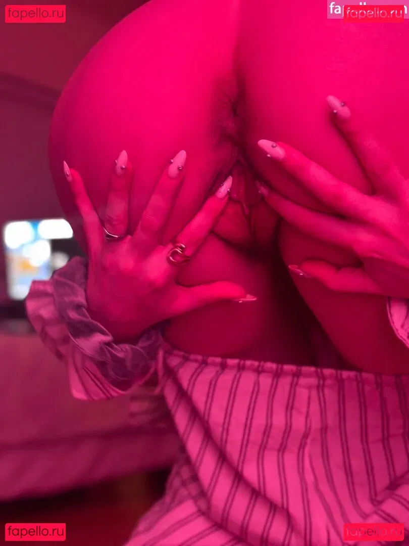 justbili Onlyfans Photo Gallery 