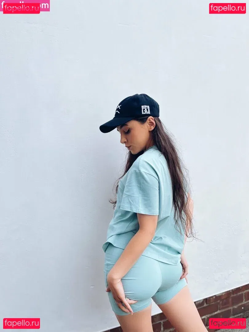 justbili Onlyfans Photo Gallery 