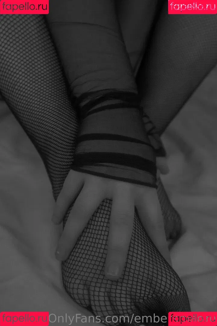embersmarae Onlyfans Photo Gallery 