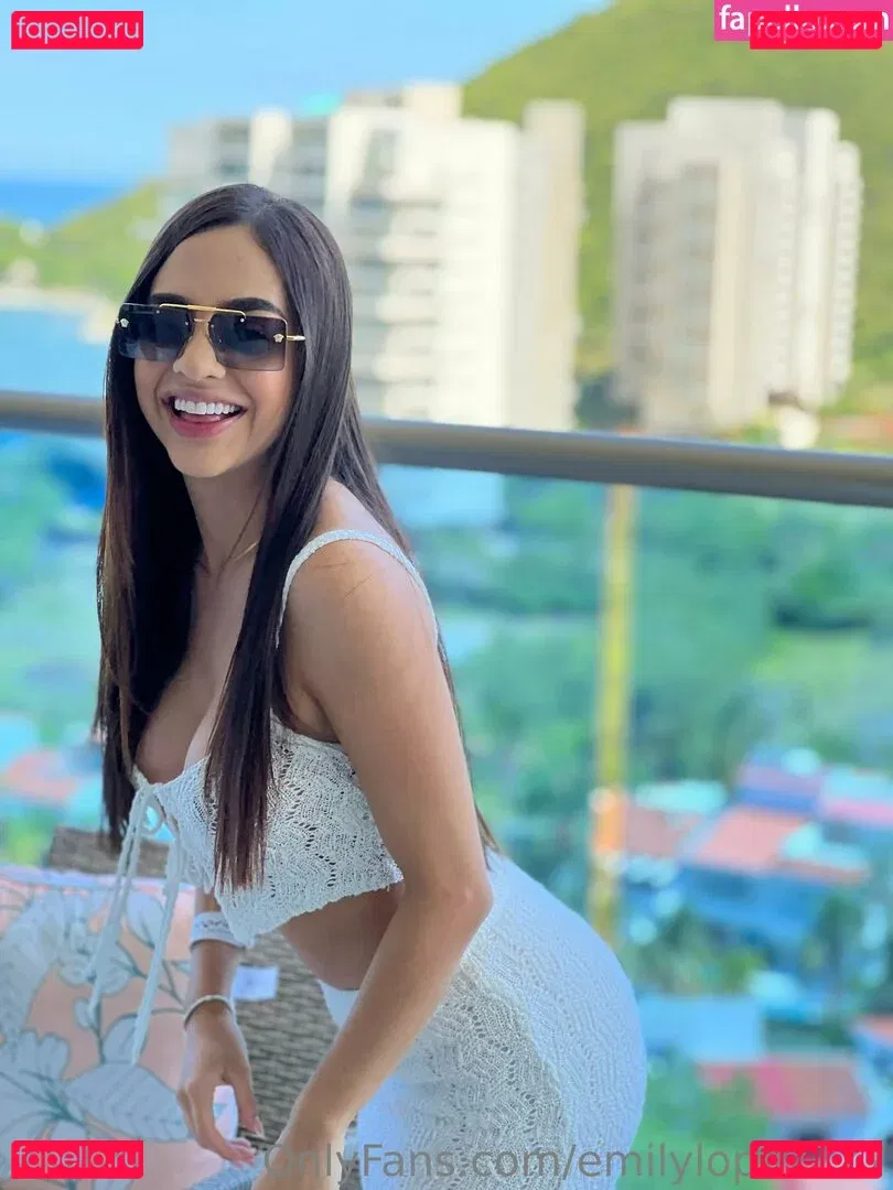 emilylopez777 Onlyfans Photo Gallery 