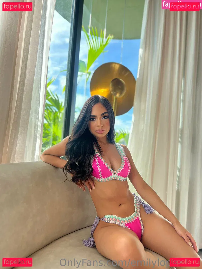 emilylopez777 Onlyfans Photo Gallery 