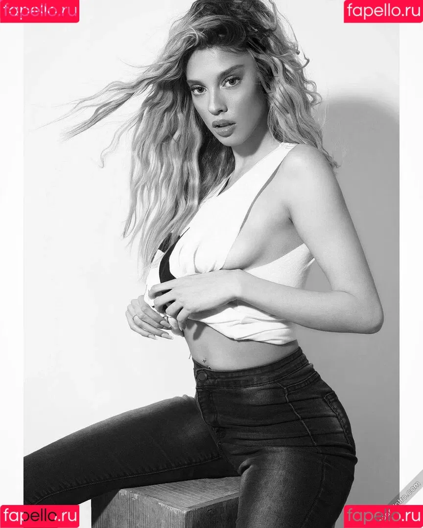 Liyan Adi Onlyfans Photo Gallery 