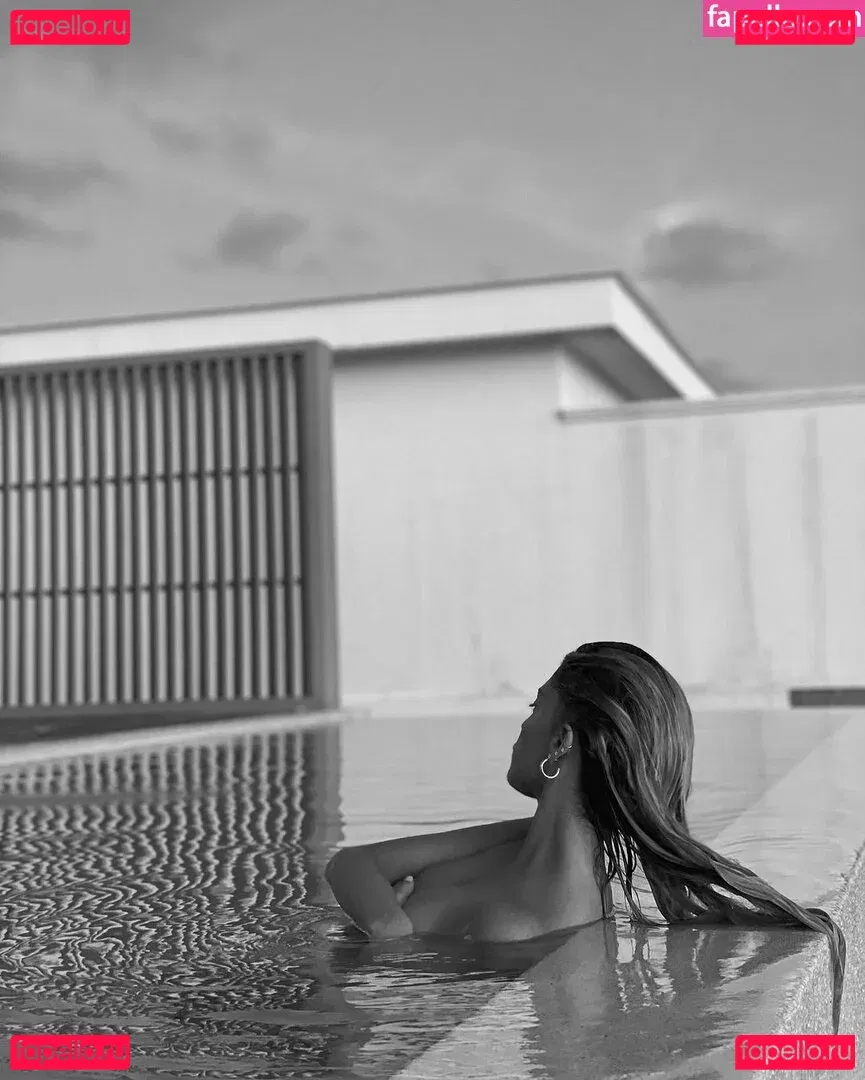 Liyan Adi Onlyfans Photo Gallery 