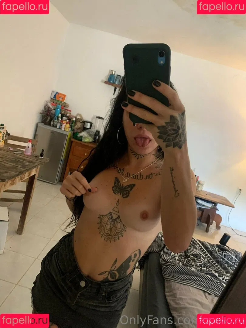 Carolina Guemes Onlyfans Photo Gallery 