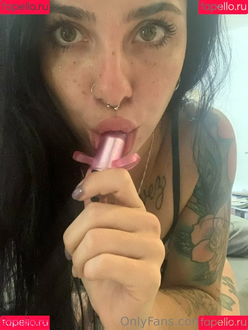 Carolina Guemes Onlyfans Photo Gallery 