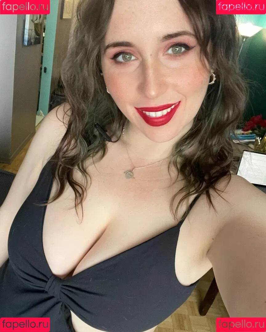 Stephanie Van Rijn Onlyfans Photo Gallery 