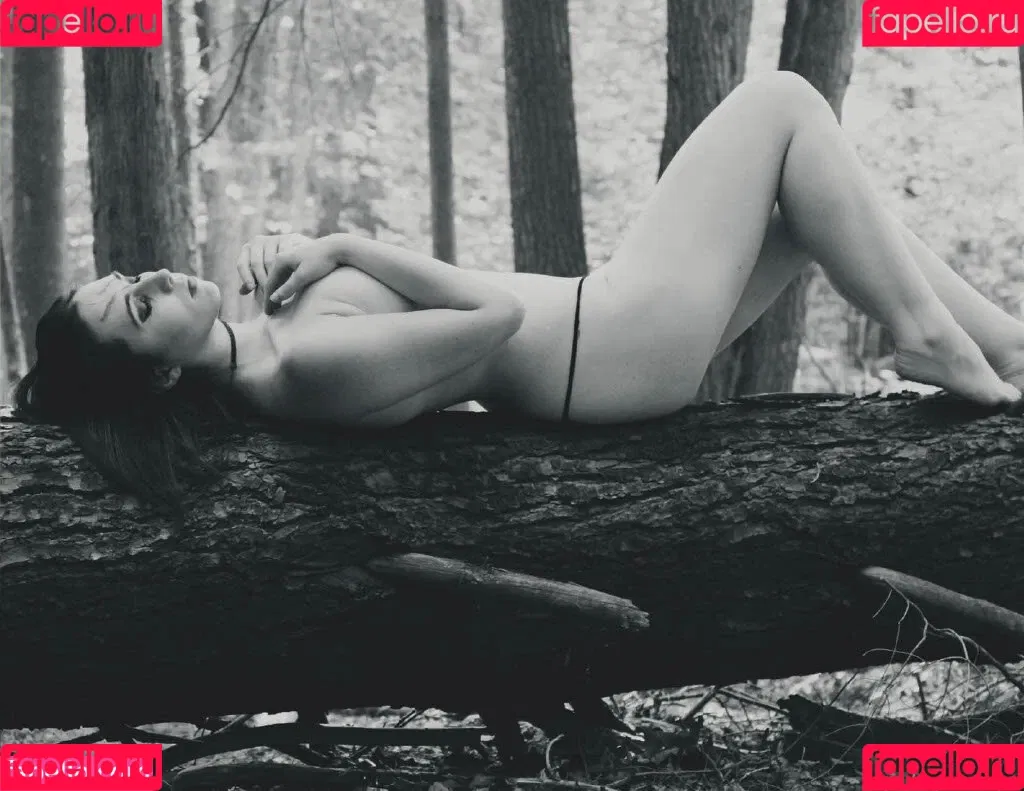 Stephanie Van Rijn Onlyfans Photo Gallery 