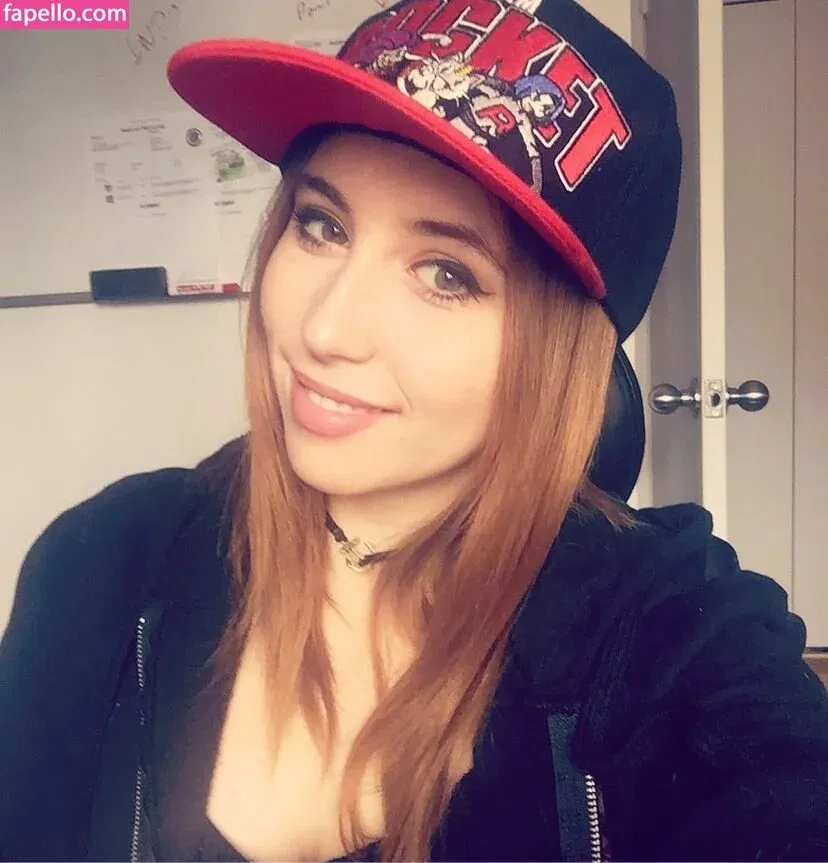 Stephanie Van Rijn Onlyfans Photo Gallery 