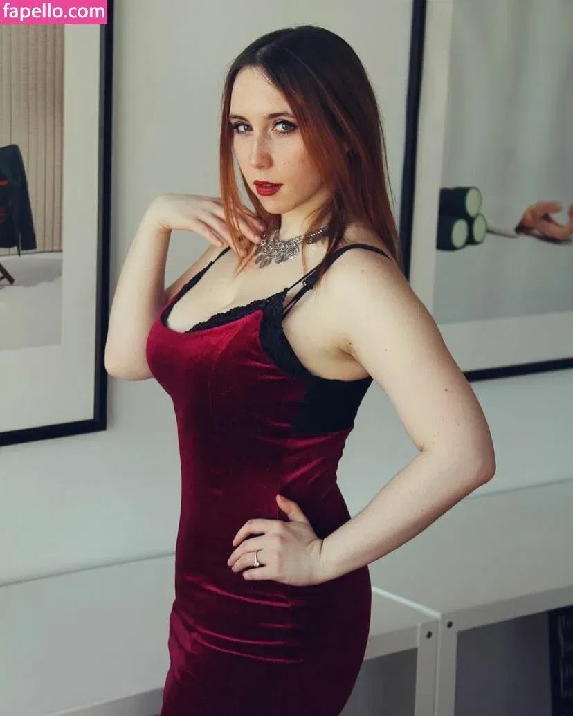 Stephanie Van Rijn Onlyfans Photo Gallery 