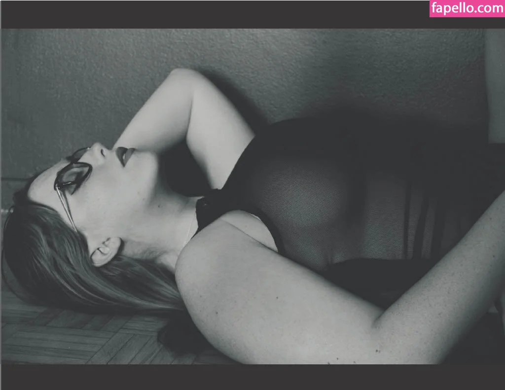 Stephanie Van Rijn Onlyfans Photo Gallery 