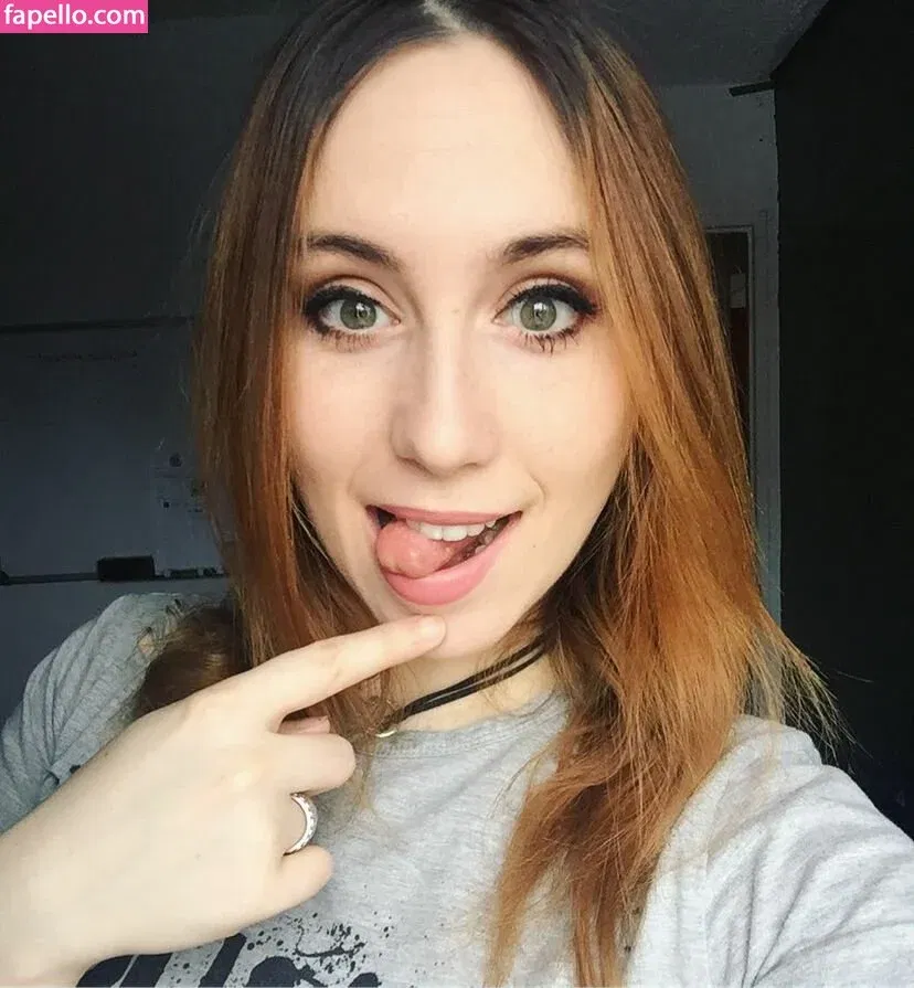 Stephanie Van Rijn Onlyfans Photo Gallery 