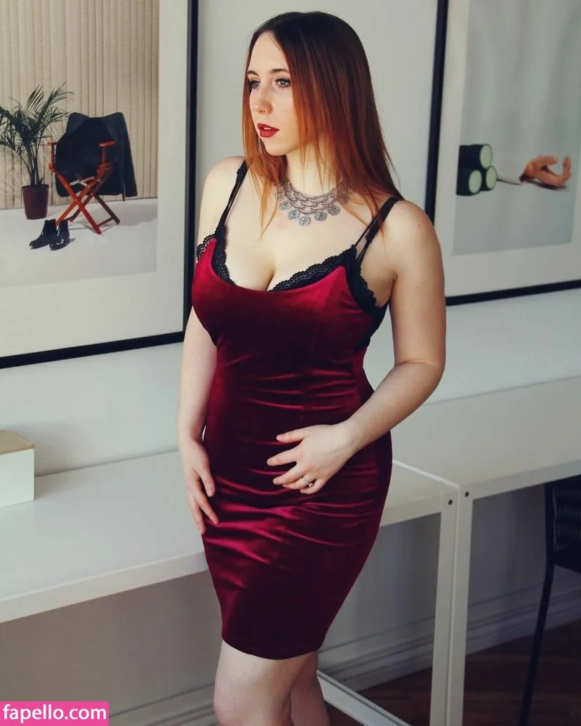 Stephanie Van Rijn Onlyfans Photo Gallery 