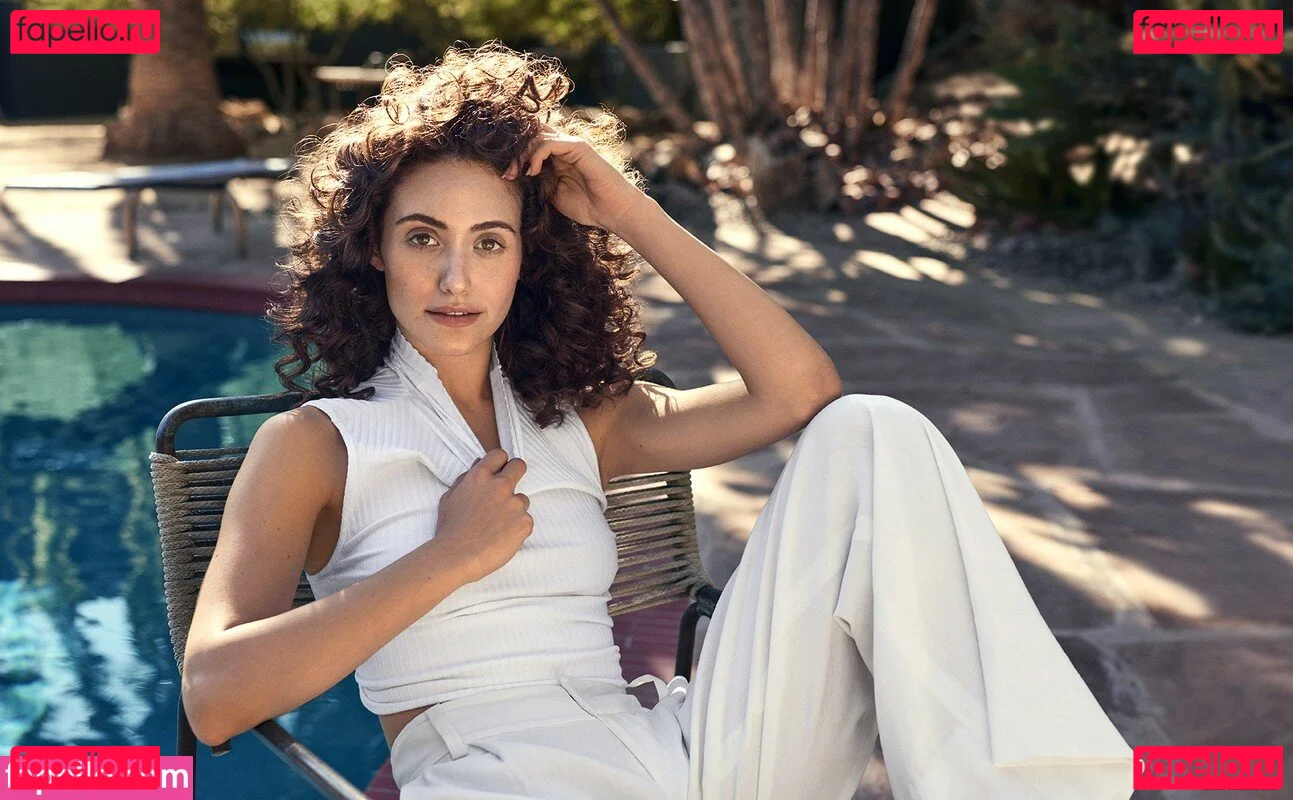 Emmy Rossum Onlyfans Photo Gallery 