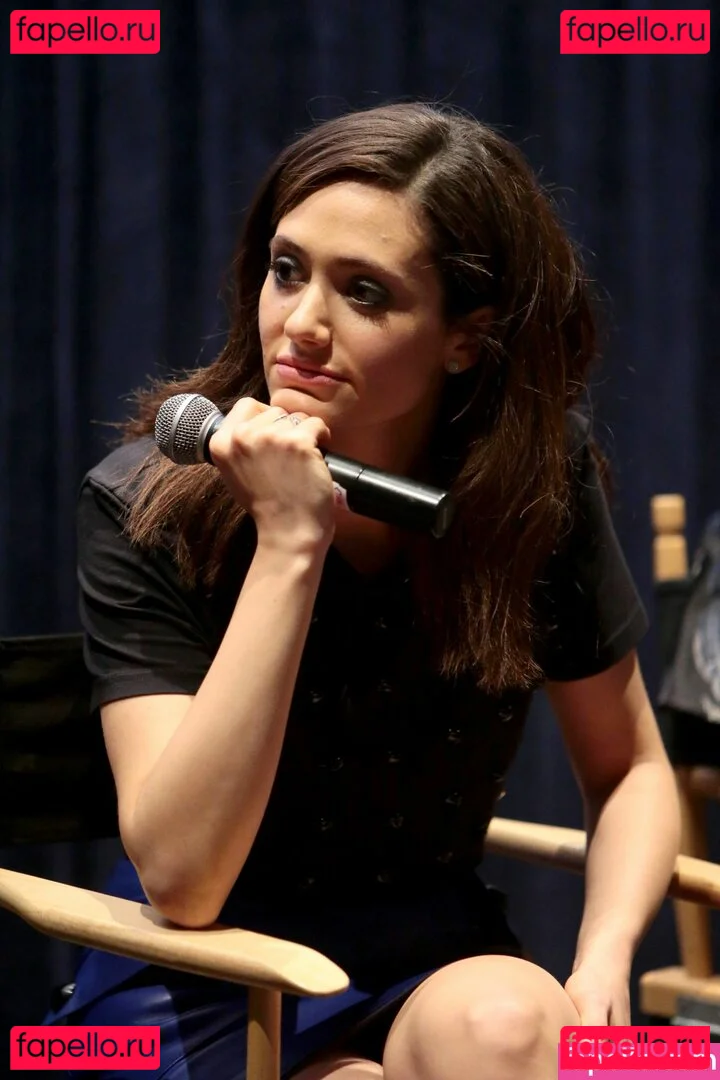 Emmy Rossum Onlyfans Photo Gallery 