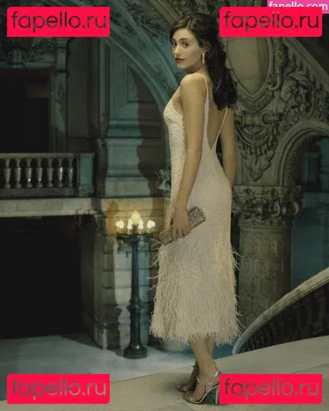 Emmy Rossum Onlyfans Photo Gallery 