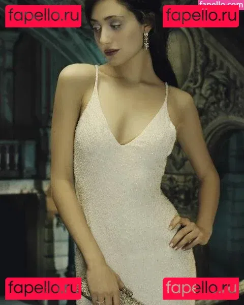 Emmy Rossum Onlyfans Photo Gallery 