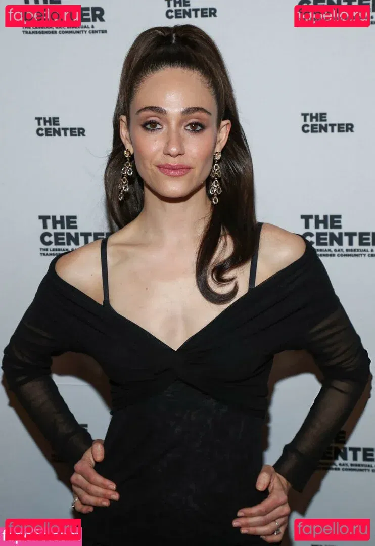 Emmy Rossum Onlyfans Photo Gallery 