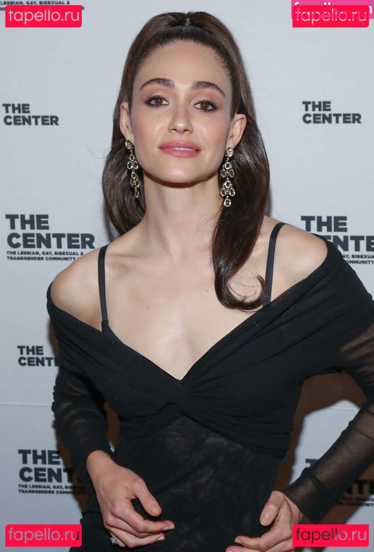 Emmy Rossum Onlyfans Photo Gallery 