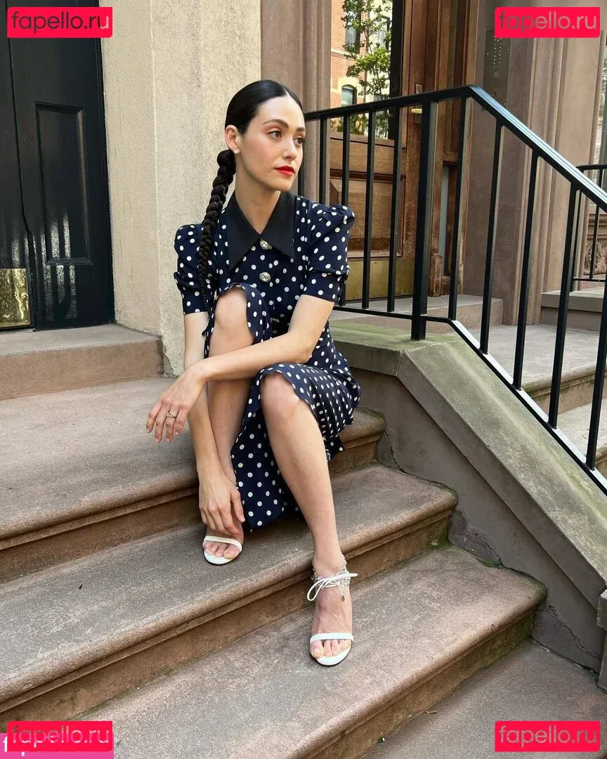 Emmy Rossum Onlyfans Photo Gallery 