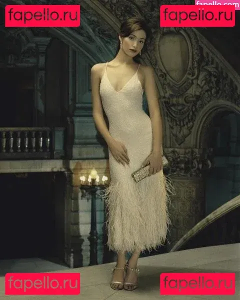 Emmy Rossum Onlyfans Photo Gallery 