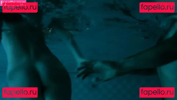 Emmy Rossum Onlyfans Photo Gallery 