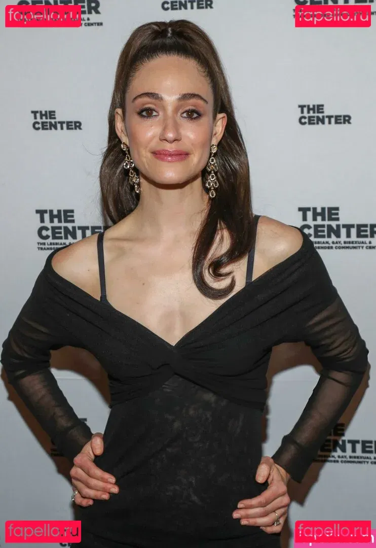Emmy Rossum Onlyfans Photo Gallery 