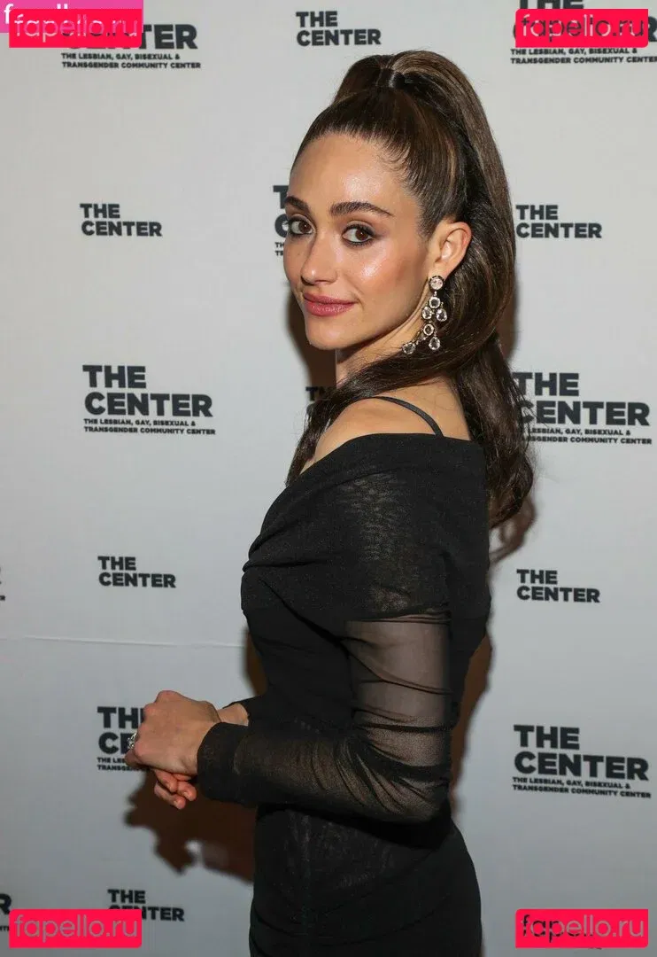 Emmy Rossum Onlyfans Photo Gallery 