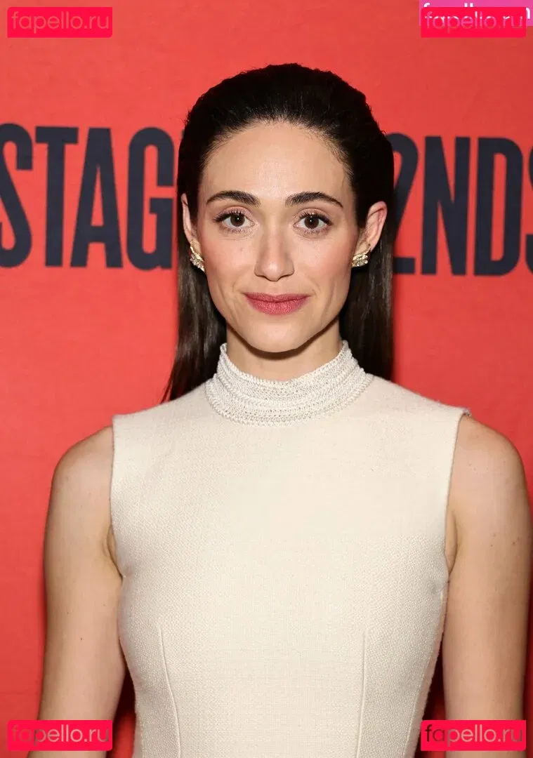 Emmy Rossum Onlyfans Photo Gallery 