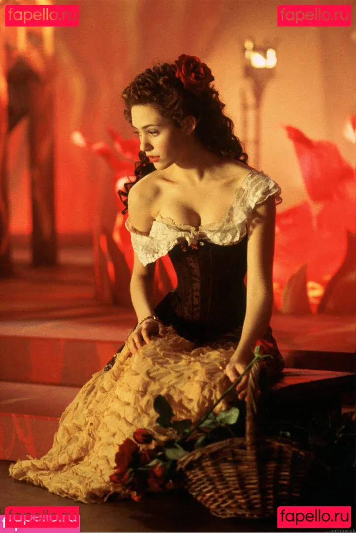 Emmy Rossum Onlyfans Photo Gallery 