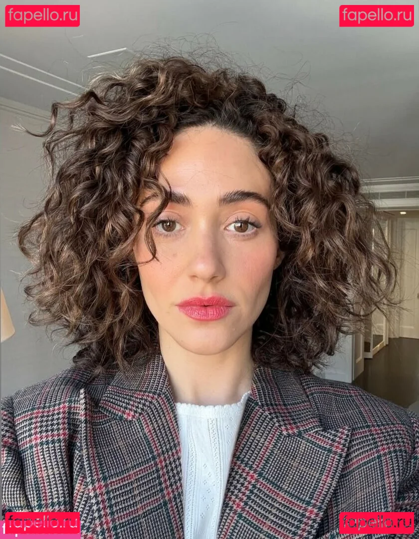 Emmy Rossum Onlyfans Photo Gallery 