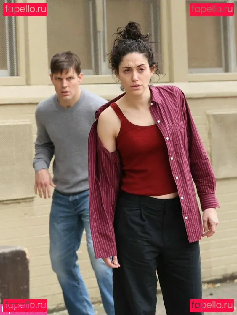 Emmy Rossum Onlyfans Photo Gallery 