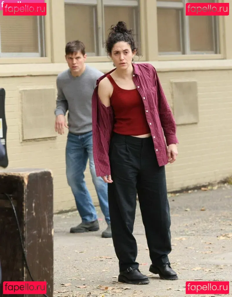 Emmy Rossum Onlyfans Photo Gallery 