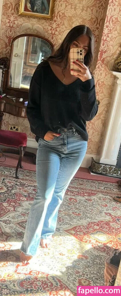 nnapples Onlyfans Photo Gallery 