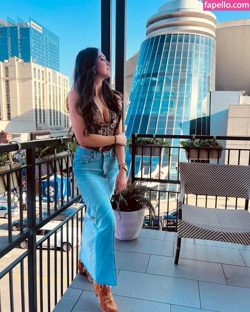 nnapples Onlyfans Photo Gallery 