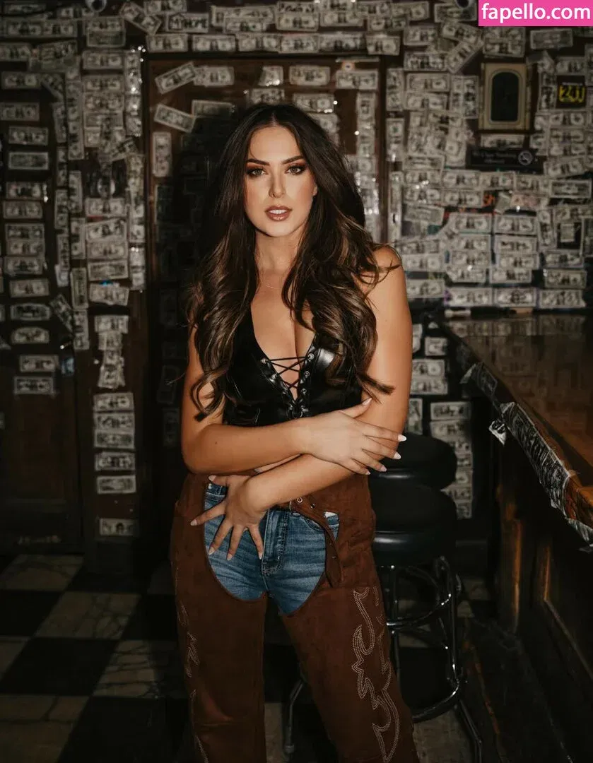 nnapples Onlyfans Photo Gallery 