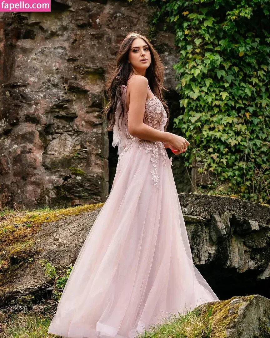 nnapples Onlyfans Photo Gallery 