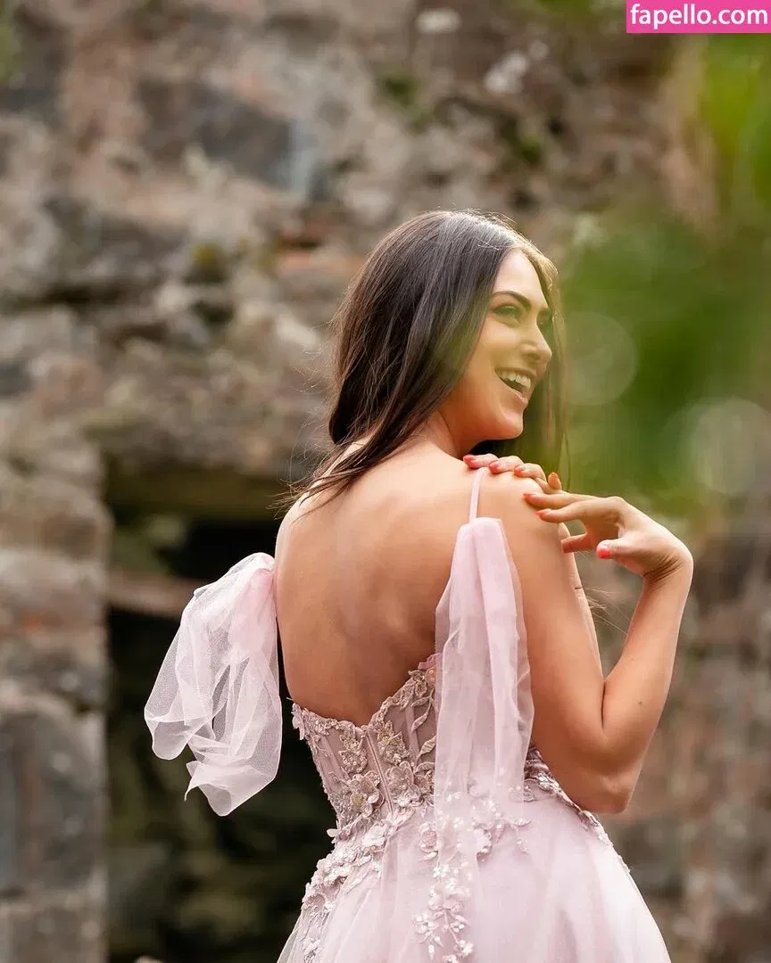 nnapples Onlyfans Photo Gallery 