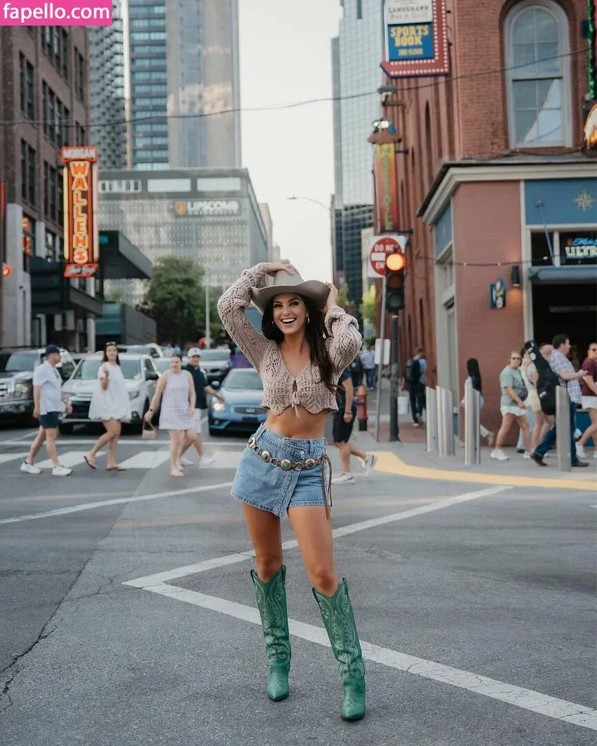 nnapples Onlyfans Photo Gallery 