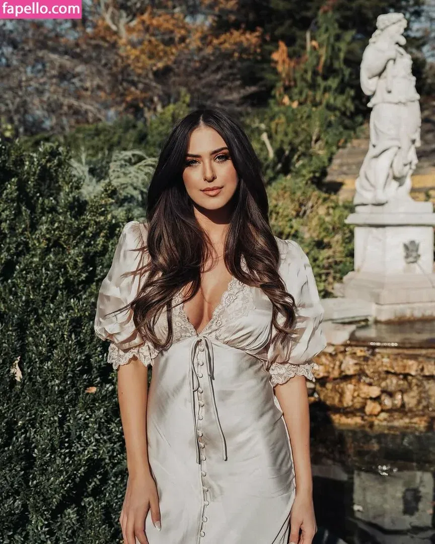 nnapples Onlyfans Photo Gallery 