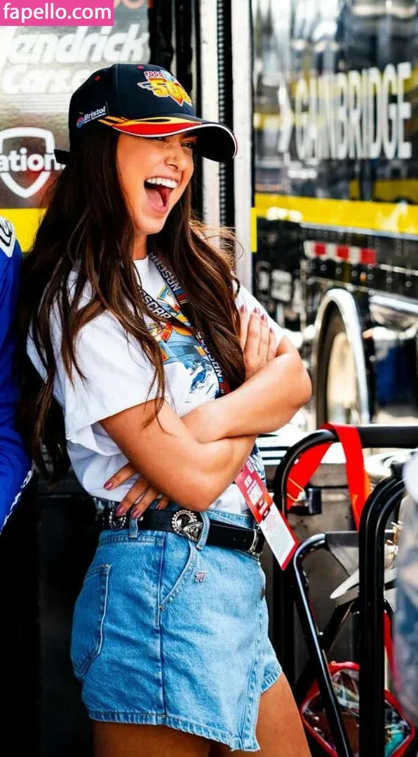 nnapples Onlyfans Photo Gallery 