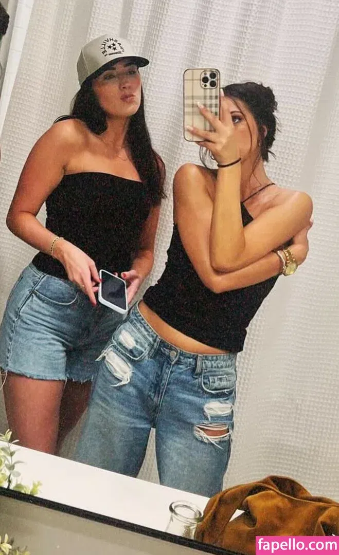 nnapples Onlyfans Photo Gallery 